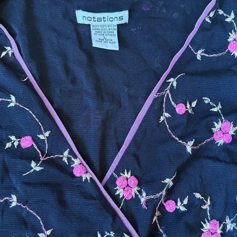 Vintage Floral Top - Picture 3 of 5